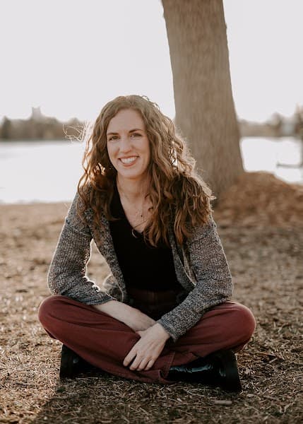 Aiya Staller Somatic Art Therapy