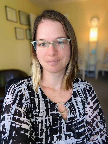 Amanda K Counseling LLC