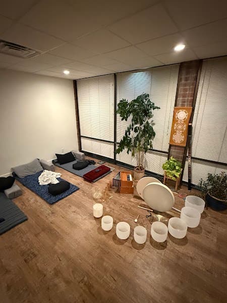 Attunement Psychotherapy & Psychedelic Healing