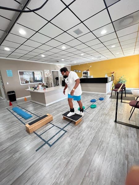 Auro Physical Therapy and Rehab Services