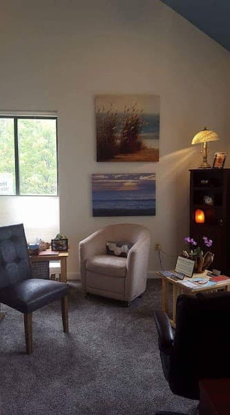 Authentically U Counseling - HOLISTIC WELLNESS ENRICHMENT CENTER