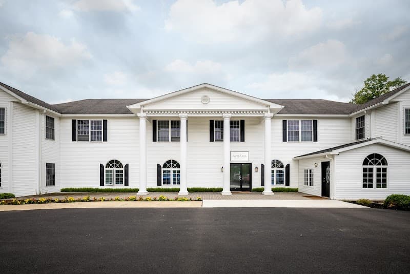 Avenues Recovery Center at Lake Ariel