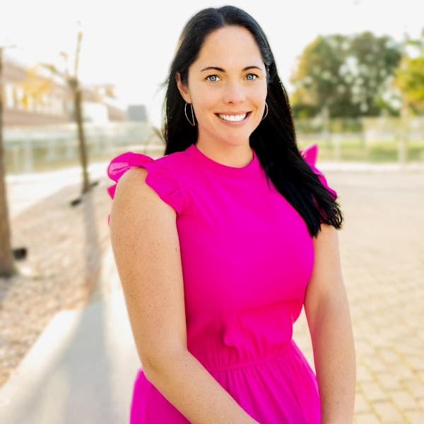 Be Well Therapy + Consultation