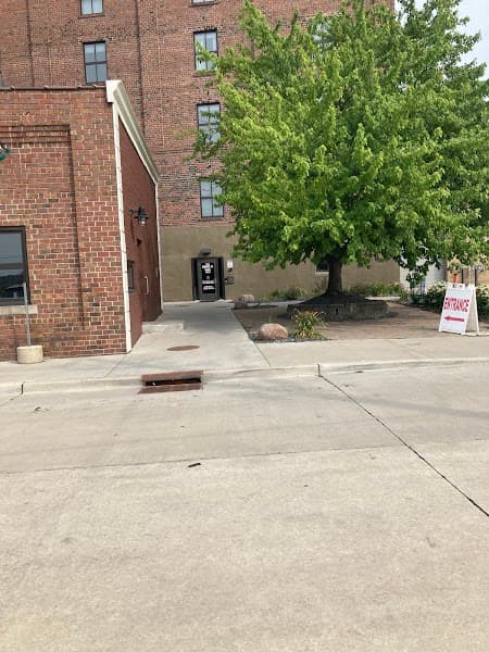 Bee Well Child and Family Therapy