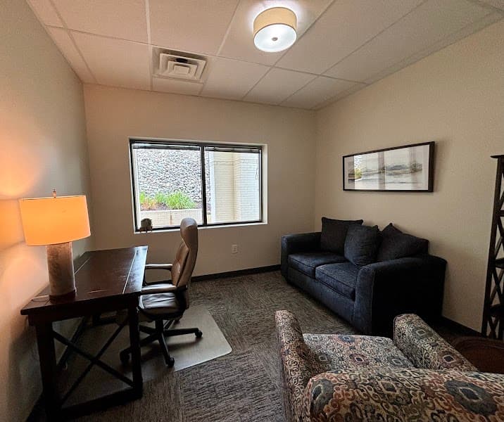 Beyond Plateaus Psychotherapy