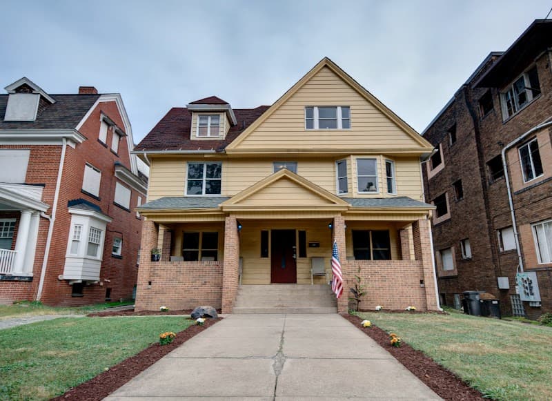 Broadway Recovery Services