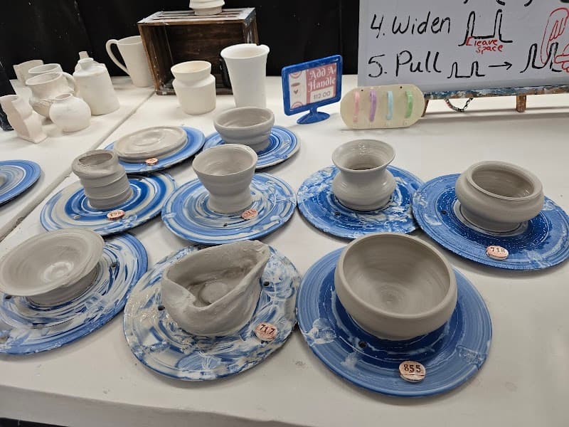 Burst Of Butterflies Create & Paint Studio - Peoria