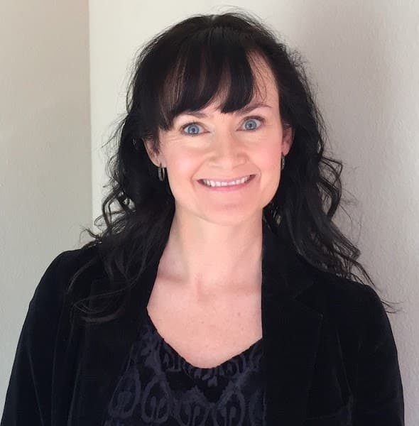 Dr. Charlotte Savage - Oahu Psychologist