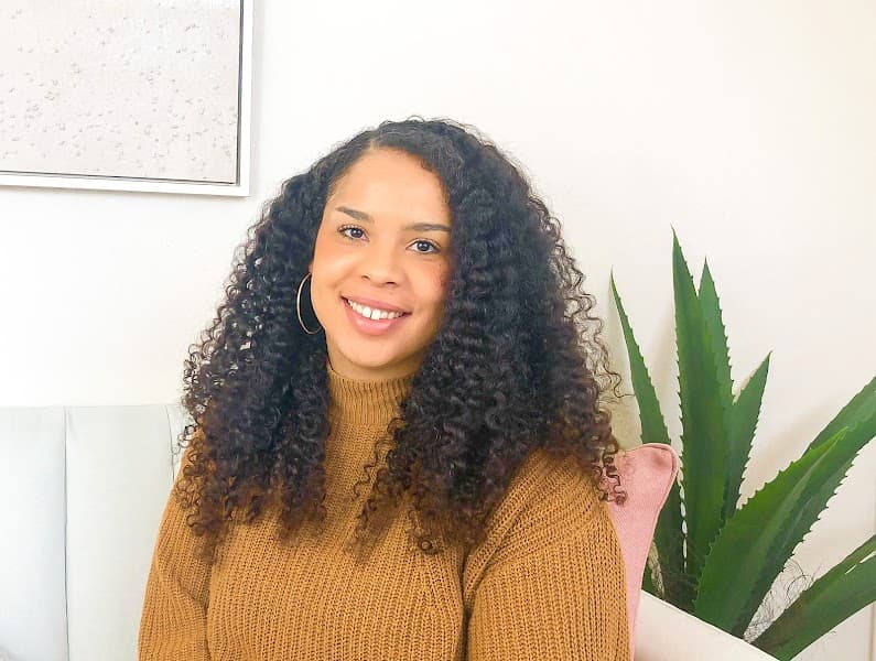 Dr. Jazmine McCoy | The Mom Psychologist