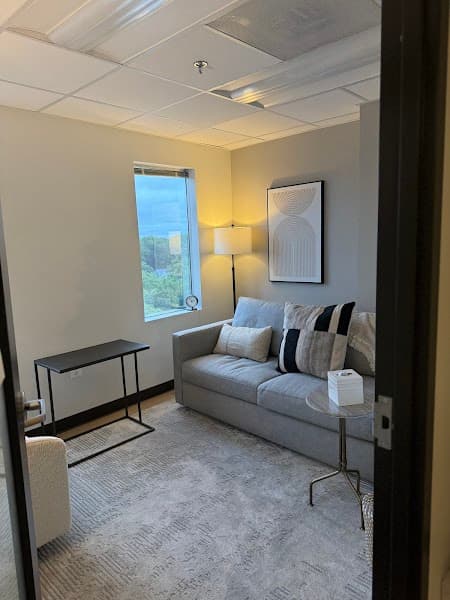 Elm Therapy and Wellness