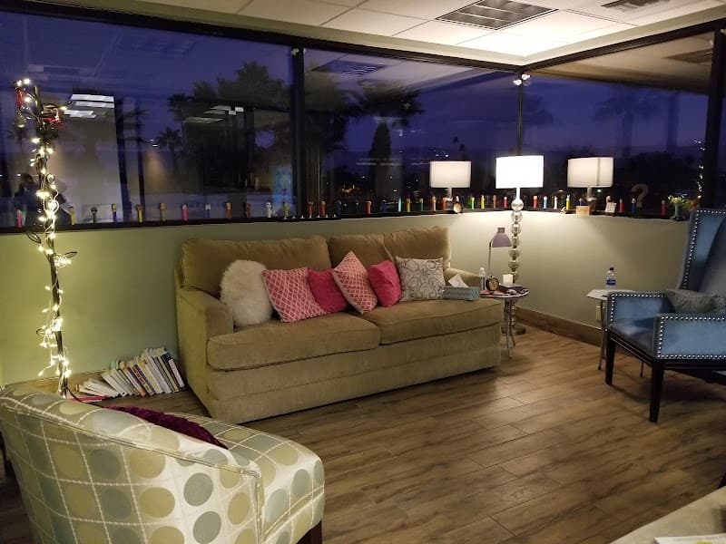 Expressive Arts and Psychotherapy of the Desert