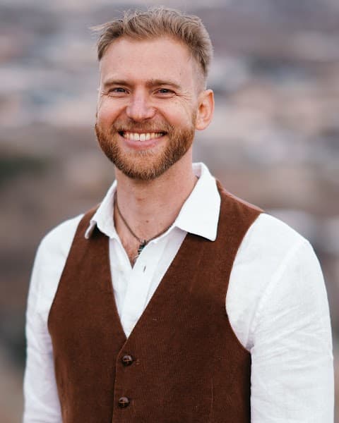 Full Circle Wholeness