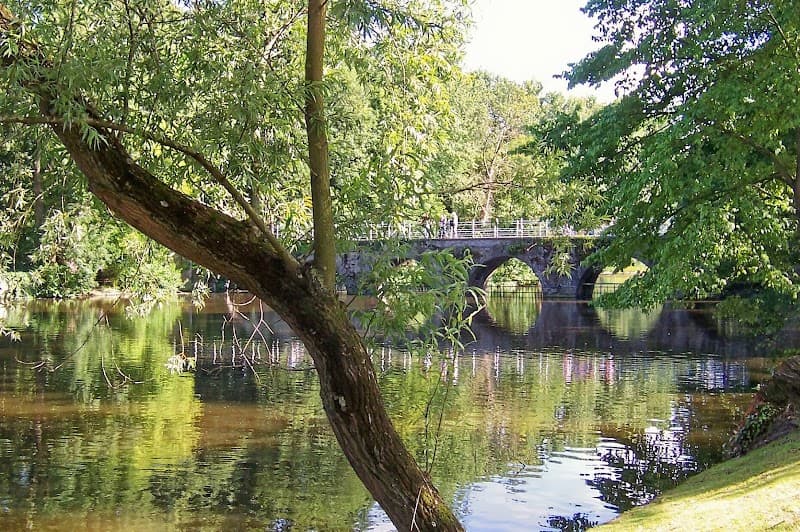 Fuller Life Family Therapy Institute