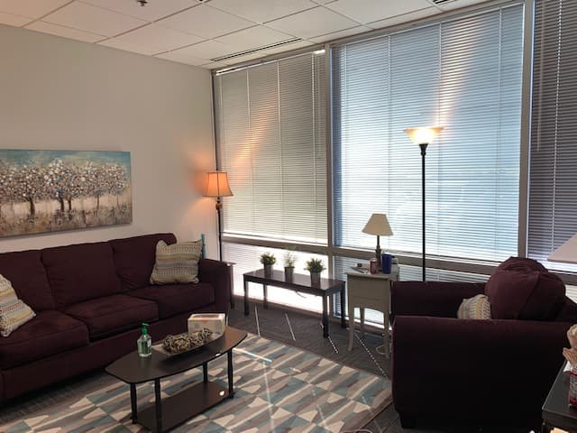 Ginny Kington, Psy.D., LLC