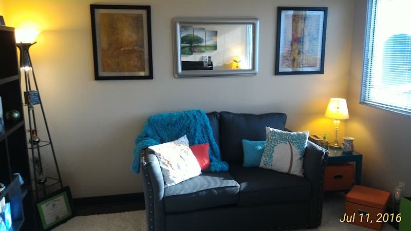 Holoubeck Counseling/Vicki Holoubeck, MS, CPC, LIMHP