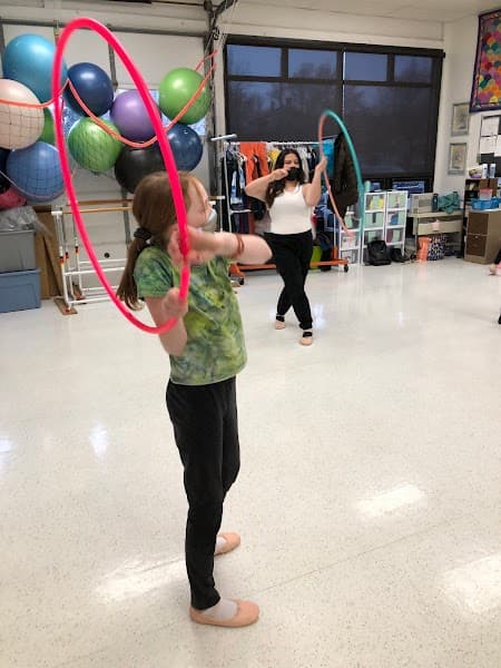 Inner-City Neighborhood Art House