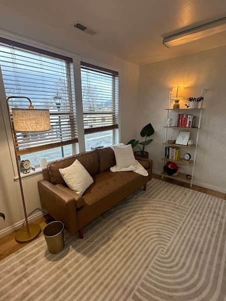 Intuitively Well Therapy