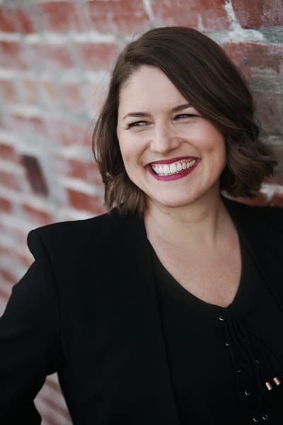 Joanne Bagshaw & Associates