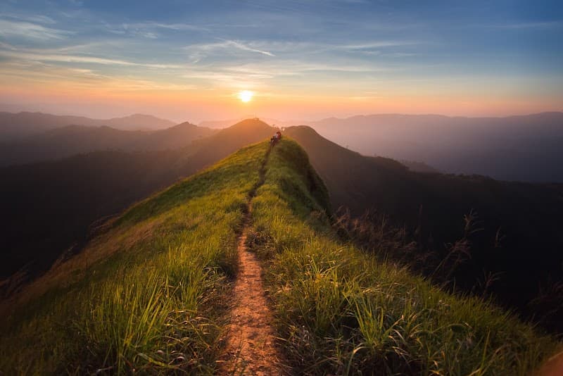 Juntos We Rise Therapy LLC