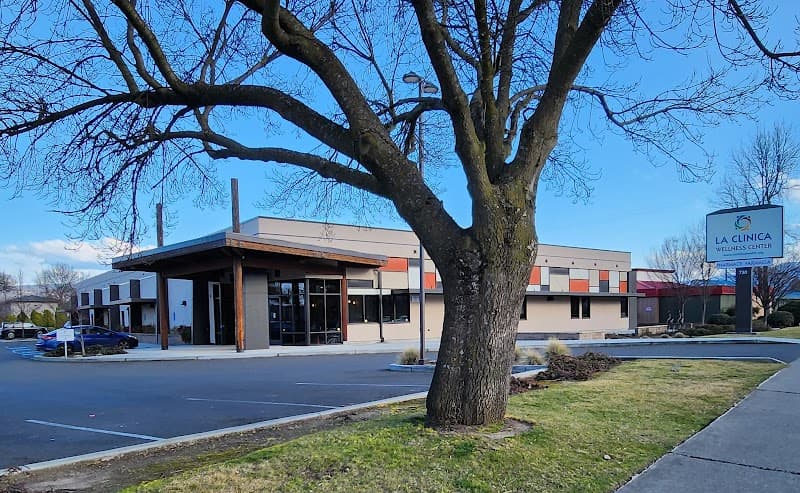 La Clinica Wellness Center