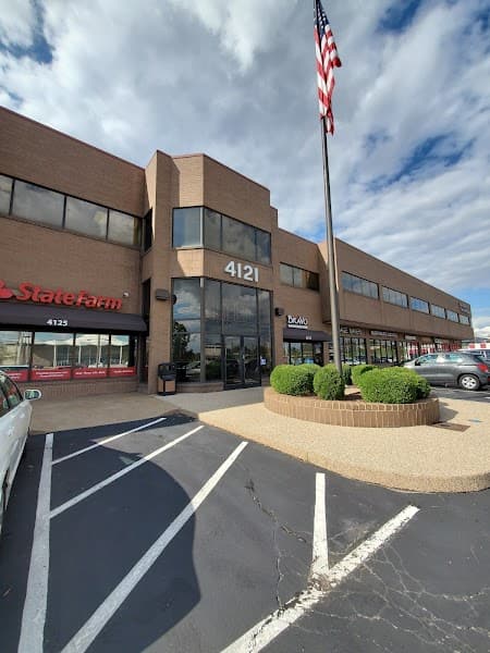 Lakeside Behavioral Health TMS & IOP