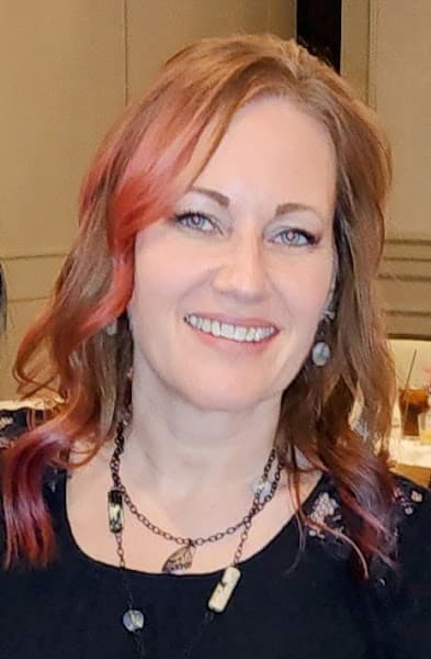 Laura Clay, LCPC, ATR