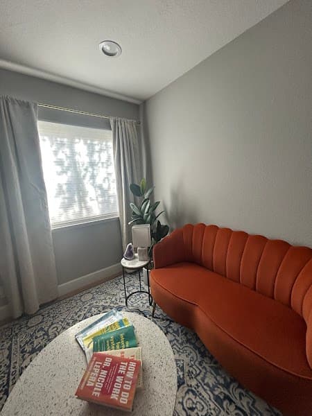 Laura Picard Therapy