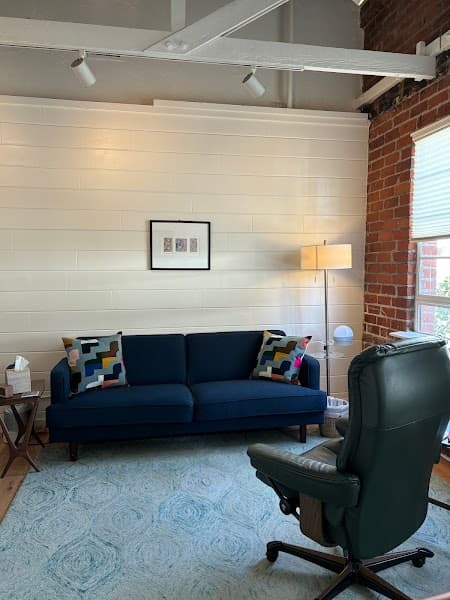 Maria Gray, LMFT, EMDR Certified Trauma Therapist