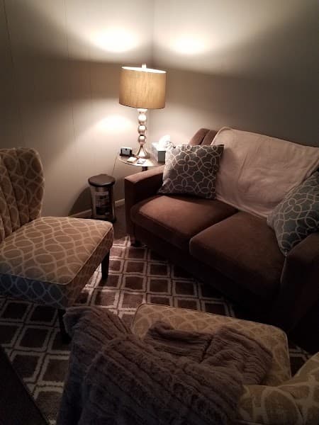 Mending Minds Therapy, LLC/Justina Dodge, LCSW