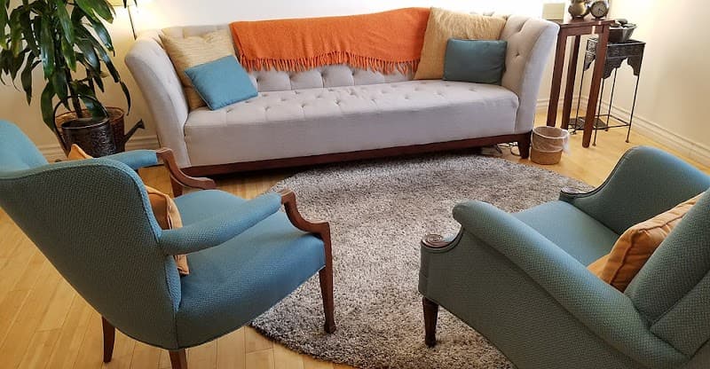 Naomi Tucker, MFT, ATR