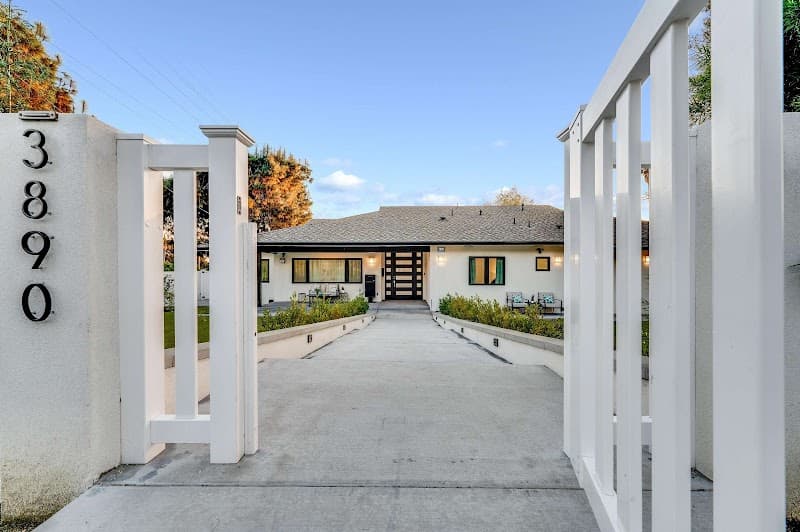 Pinnacle Detox & Recovery