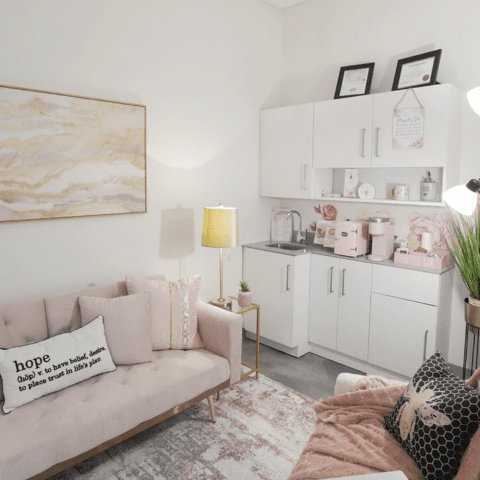 Queen Bee Transformation Counseling