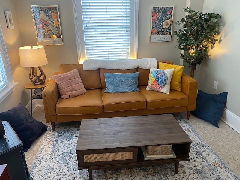 Rebecca Schamess, MFT