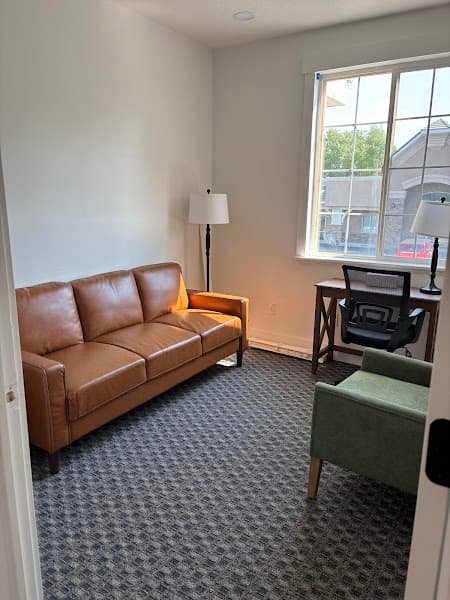 Roots and Wings Family Therapy