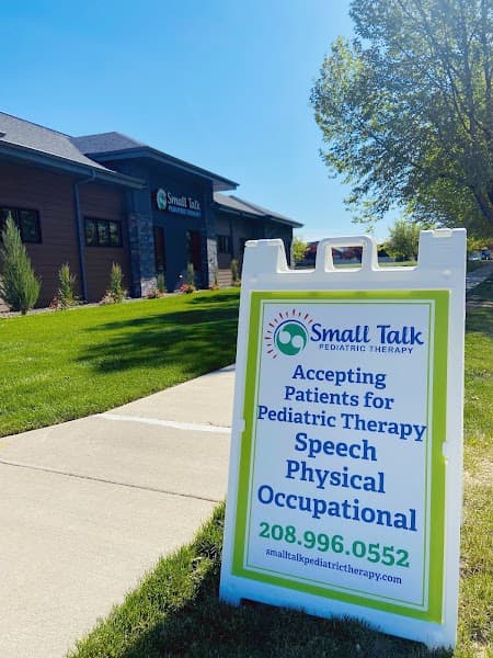 Small Talk Pediatric Therapy