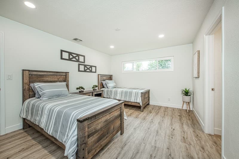 Stay Up Recovery Sober Living