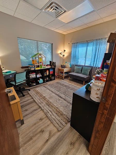 The Oaks Counseling and Play Therapy, PLLC