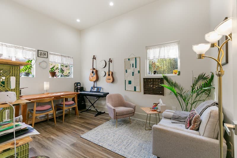 Tiny Renaissance Art Therapy