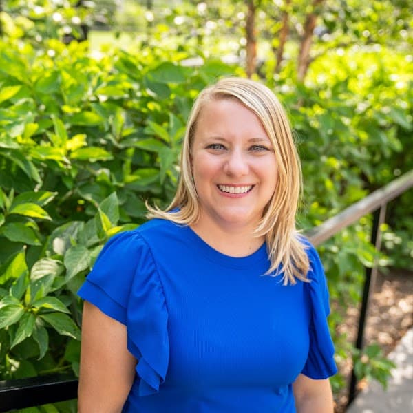 Uplift and Connect Counseling