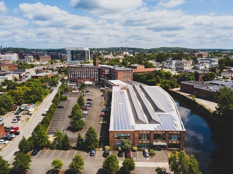 Western Avenue | Studios & Lofts