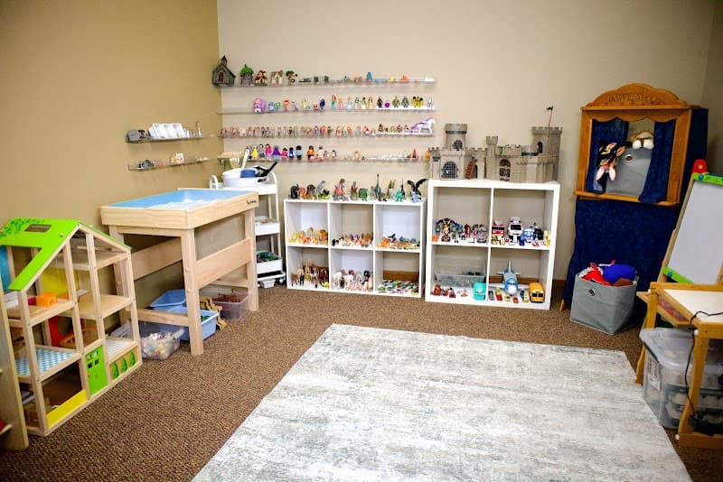 Acorn and Oak Counseling - Specialized Play Therapist & Child Counselor for kids 3-12