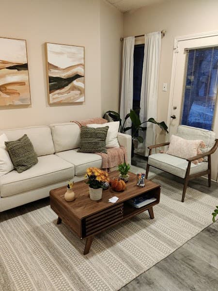 Bloom & Thrive Therapy