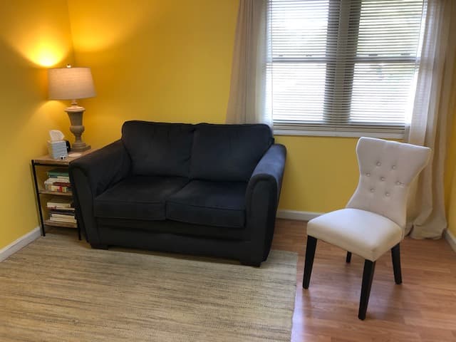 Brandon Coussens, Marriage Counselor