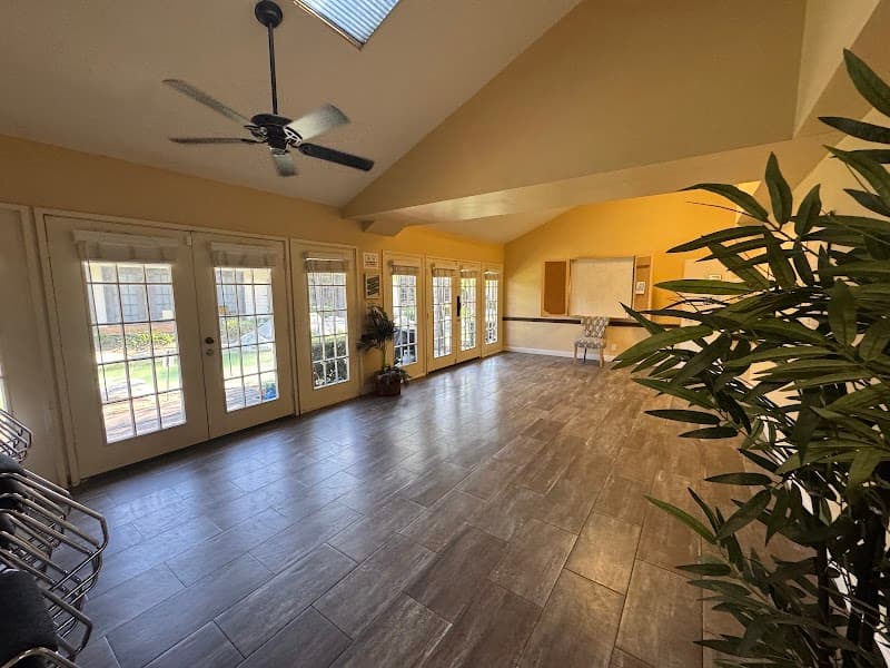 Breakaway Health - Addiction & Mental Health Treatment - Costa Mesa