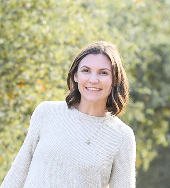 Caitlyn Oscarson, LMFT Cognitive Behavior Therapy (CBT)