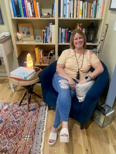 J Hoffman Therapy, LLC / Instar Healing