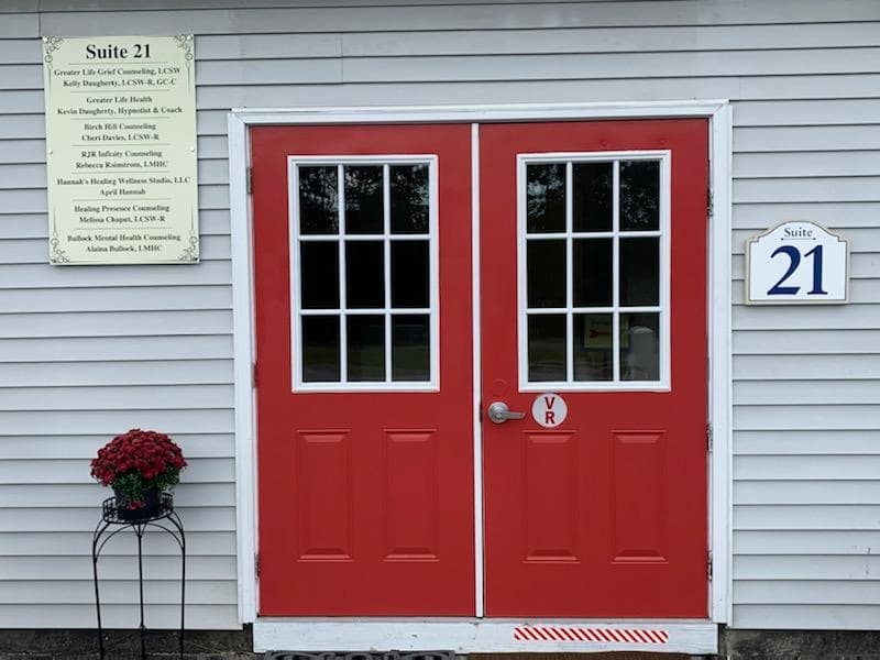 Kelly Daugherty, LCSW, PLLC- Grief Groups, Bereavement Groups, Malta, NY and Virtually