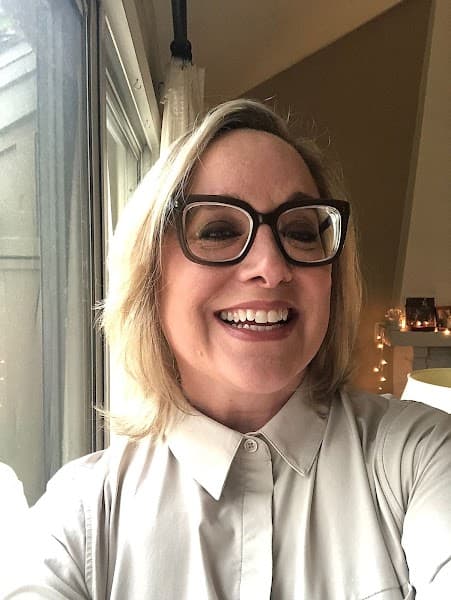 Kirsten Tretbar, LMFT @ Tretbar Therapy LLC