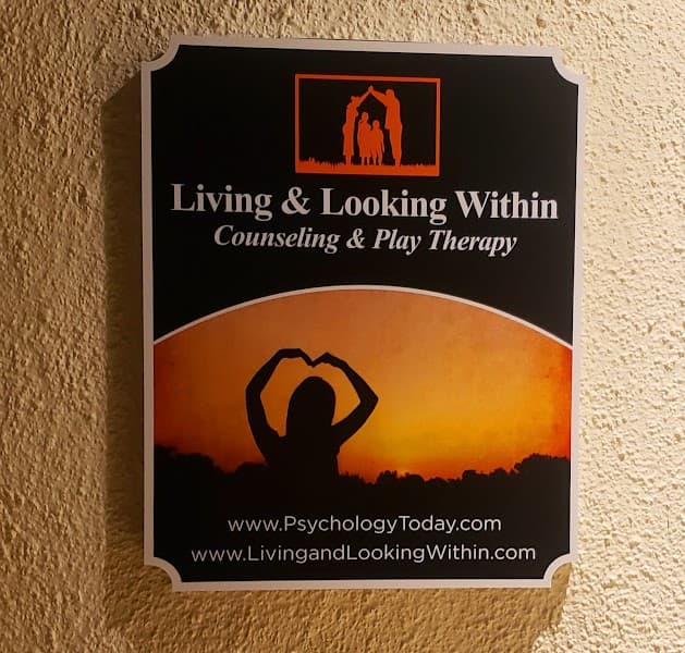 Living and Looking Within Counseling & Play Therapy, MSW, LCSW, RPT-S, CCS