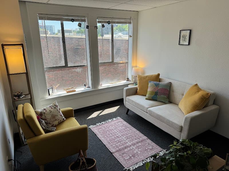 Mithtra Counseling LLC: Grief, Postpartum, Trauma, & Spiritual Therapy in Oregon